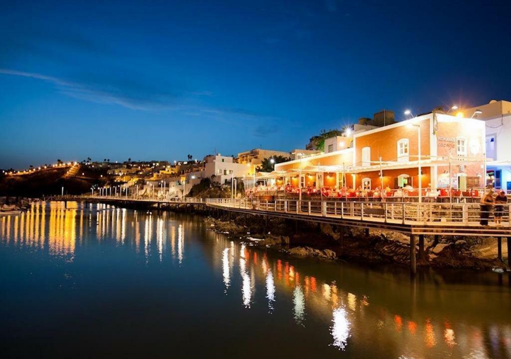 Apartment Portonovo Galit - Sea View - Piscina - Wifi - Old Town プエルト・デル・カルメン エクステリア 写真